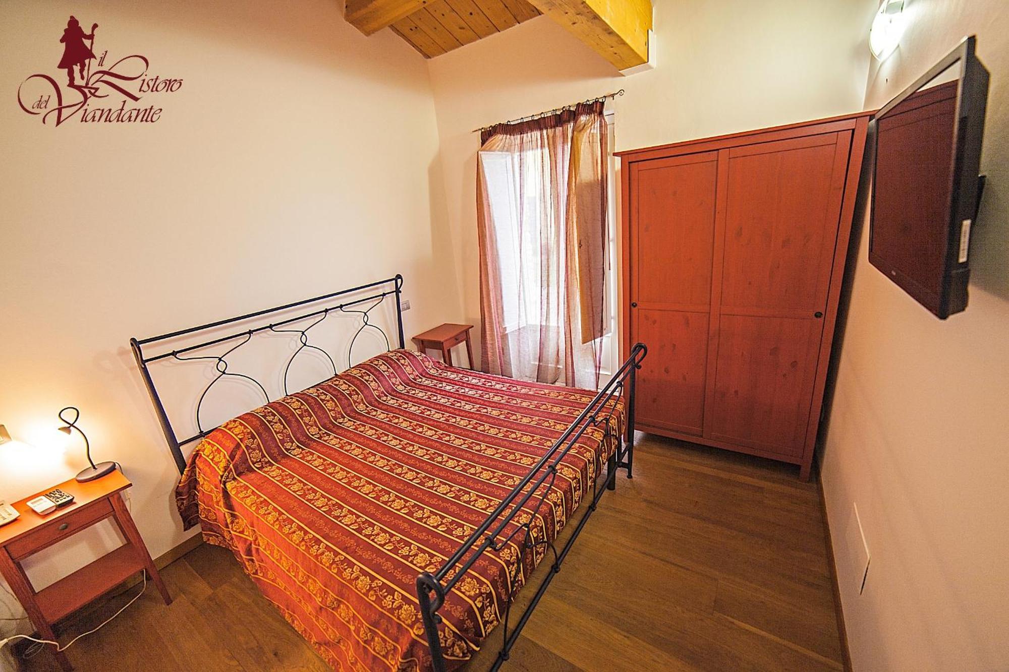 Il Ristoro Del Viandante Hotel Offagna Bilik gambar